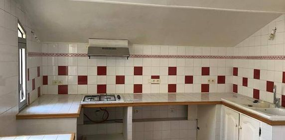 Location appartement rénové 3 pièces 78.46 m² à Vallon-Pont-d'Arc (07150) 4 - Photo 2