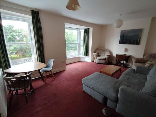 6 bedroom house to rent - Photo 1