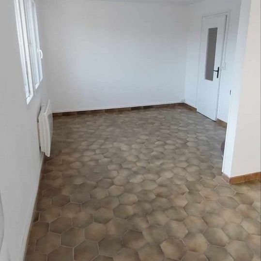 Maison 5 pièces de 93 m² à Boves (80440) - Photo 2