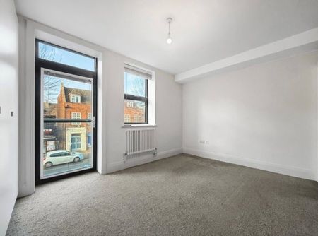 Broadway, Peterborough PE1 1SH, Property for rent - Photo 2