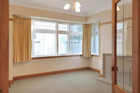 Woburn Beauty - Photo 2