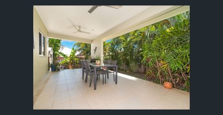 Light-Filled Family Home Designed for Easy Living! - Photo 5