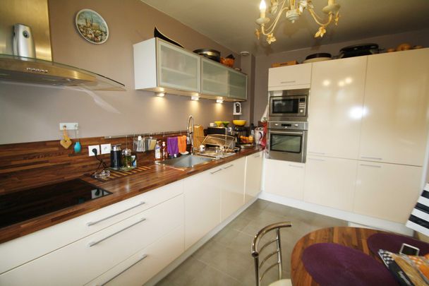 MAISON MEUBLEE - CHATOU, - Photo 1
