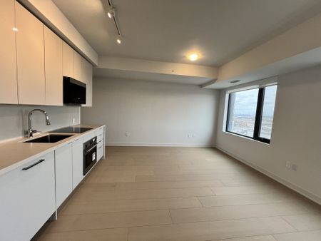 For Lease - 2920 Highway 7 Road Unit# 1411, Vaughan, Ontario - Photo 3