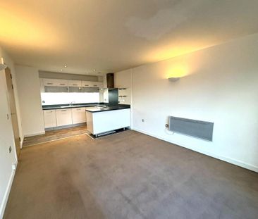2 bedroom flat to rent - Photo 4