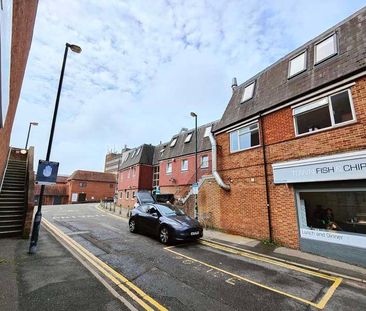 Church Walk Mews, RH15 - Photo 2