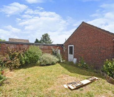 2 bedroom house to rent The Drift, Great Cornard, Sudbury, CO10 - Photo 2