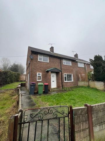 3 bedroom semi-detached house to rent - Photo 3