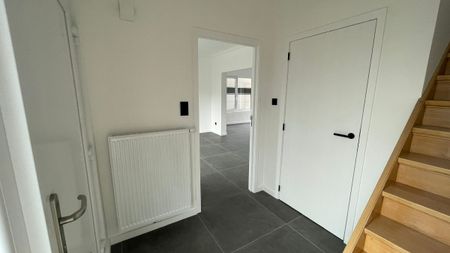 Instapklare woning met 3 slpks, tuin en garage in Tongerlo - Photo 4