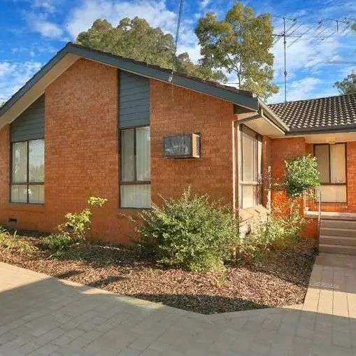 31 Kolodong Drive, Quakers Hill NSW 2763 - Photo 1