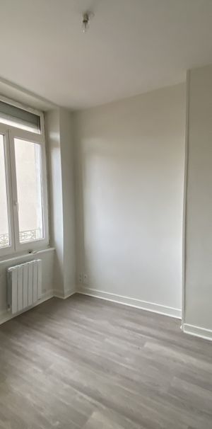Location Appartement 2 pièces 22m² CLERMONT FERRAND 63000 - Photo 1