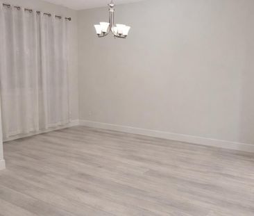 For Lease - 925 Deveron Crescent Unit# 36, London South, Ontario - Photo 1