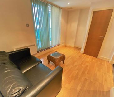 1 bedroom flat to rent - Photo 6