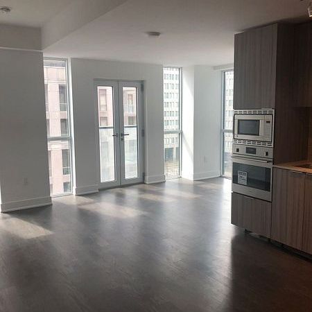 For Lease - 955 Bay Street Unit# 806, Toronto, Ontario - Photo 1