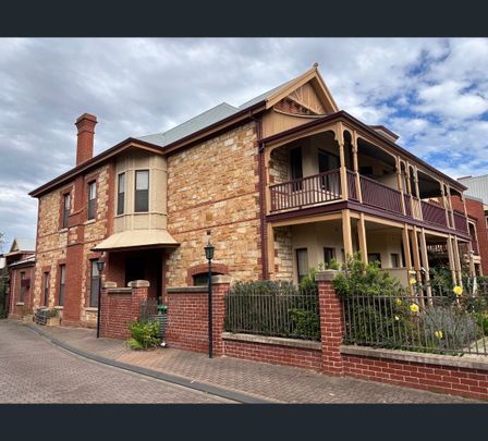 5 Prion Circuit, Mawson Lakes, SA 5095 - Photo 1