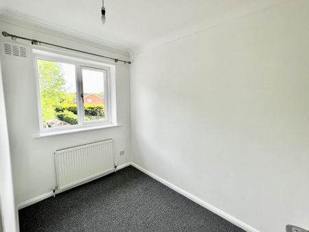 2 bedroom terraced house to rent - Photo 5