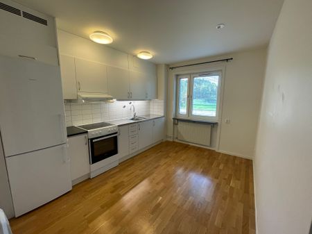 Svärdsliljegatan 1 D, Västerås - Foto 2