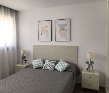 Piso de alquiler en Jose Calderon, Campanillas - Photo 6