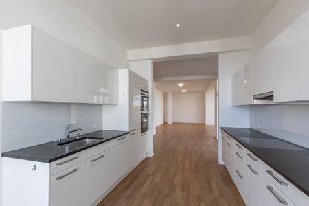 Helle 4.5-Zimmer-Wohnung mit Balkon und Garage in Wädenswil – sofort verfügbar - Foto 5