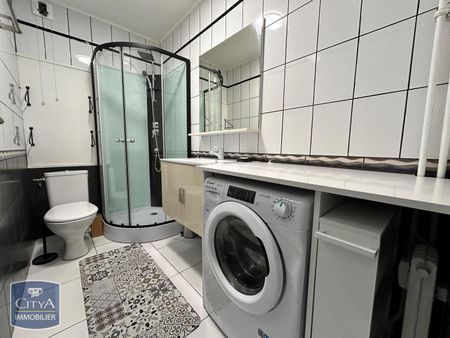 Location Appartement 2 pièces 33m² NIORT 79000 - Photo 4