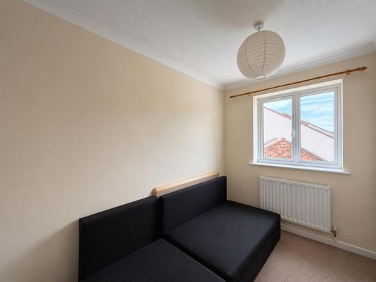 Stanley Mead, Bradley Stoke, Bradley Stoke Bristol, BS32 0EG - Photo 1