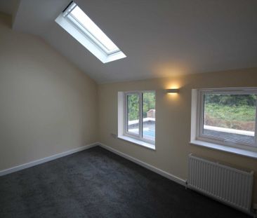 2 bed End of Terrace for rent - Photo 5