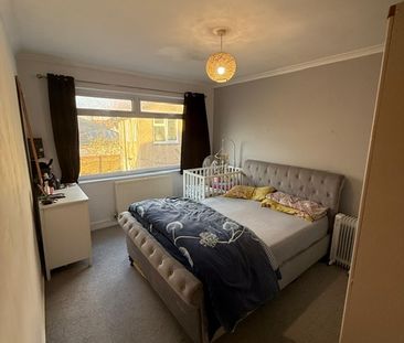 2 Bed Maisonette, Low Hall Lane, E17 - Photo 5