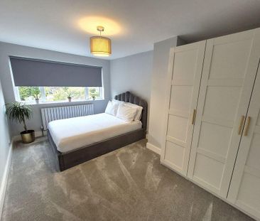 3 bedroom semi-detached house to rent - Photo 3