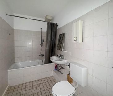 Renovierte 2-Zimmer mit Einbauküche und Stellplatz - Photo 1