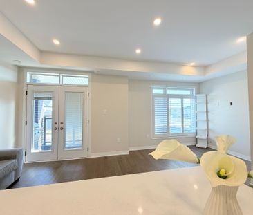 For Lease - 22 Esquire Way, Whitby, Ontario - Photo 3