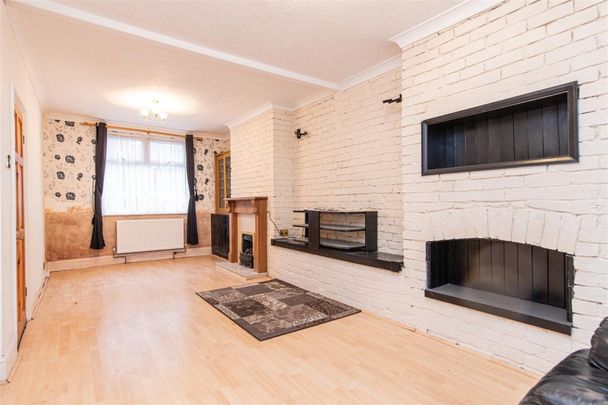 2 bed House - Mid Terrace To Let - Photo 1