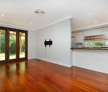 Charming Guildford Home - Photo 3