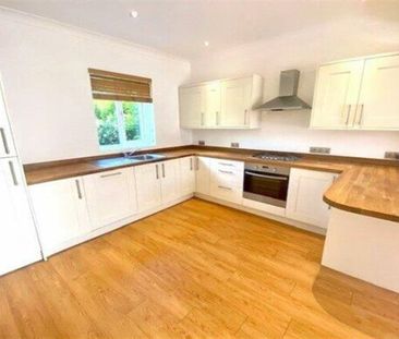 Waterloo Road, Freemantle, SO15 - Photo 6