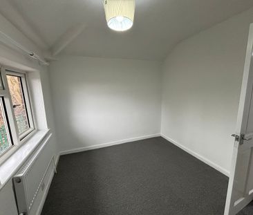 2 Bed - 107 Wykebeck Avenue, Leeds - LS9 0JG - Professional - Photo 5