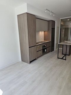 For Lease - 8 Beverley Glen Boulevard Unit# C-105, Vaughan, Ontario - Photo 4