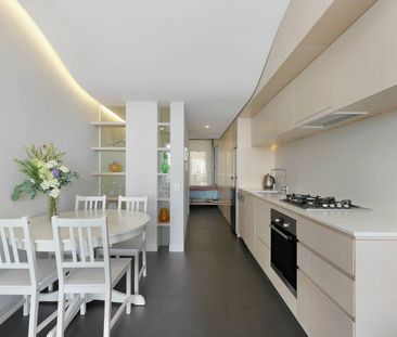 Fully Furnished sanctuary of comfort - Photo 5