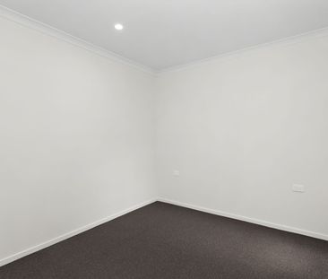 18 Columbus Road, Kalkallo, Vic 3064 - Photo 4