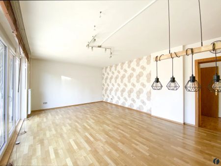 Großzügige 3-Zimmer Wohnung mit Garten - Photo 3