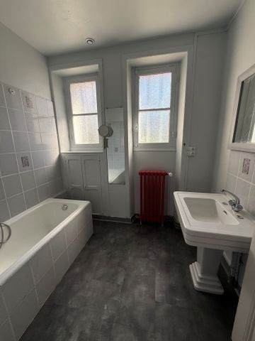 Location Maison 5 pièces 132m² LAVAL 53000 - Photo 4