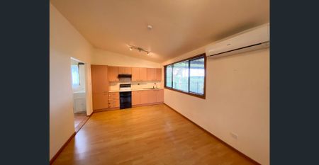 Farm Cottage - Photo 3