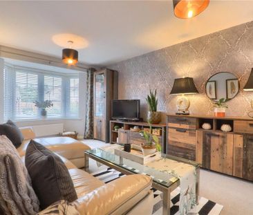 4 bedroom detached house to rent - Photo 3