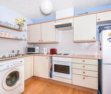 1 bedroom flat to rent - Photo 5