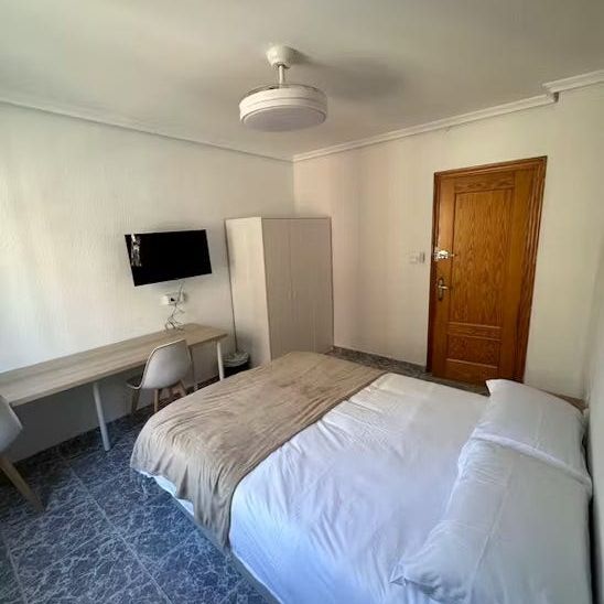 Carrer de les Germanies, Torrent, Valencian Community 46900 - Photo 1