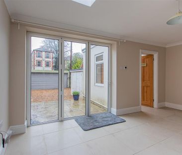 3 bedroom terraced house to rent - Photo 5