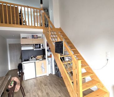 Location Appartement 1 pièce 32m² LA ROCHE SUR YON 85000 - Photo 1