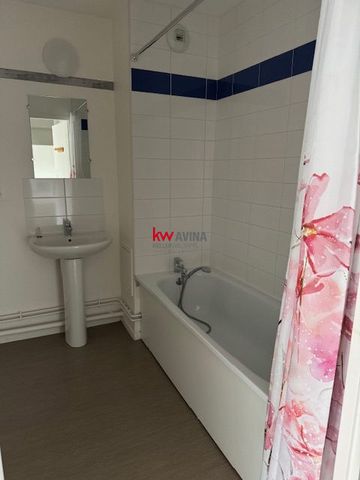 Location Appartement 3 pièces 77m² GRANDE SYNTHE 59760 - Photo 4