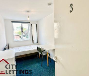 4 Bedroom Flat - Photo 6