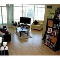 Downtown Toronto 1 BR + Den 625 sf Condo at Front St W and Peter St - Photo 1