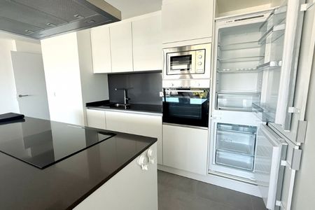 2 Bedroom Apartment For Rent in Estepona, Málaga - Foto 5