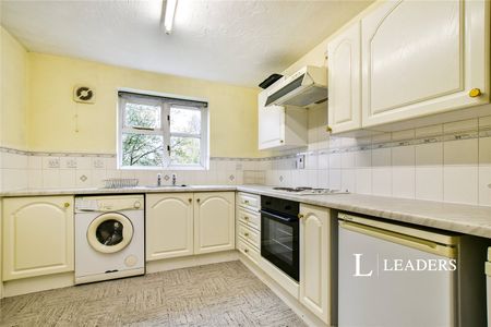 2 bedroom apartment to rent Monroe Close, Salford, Greater Manchester, M6 - Photo 4